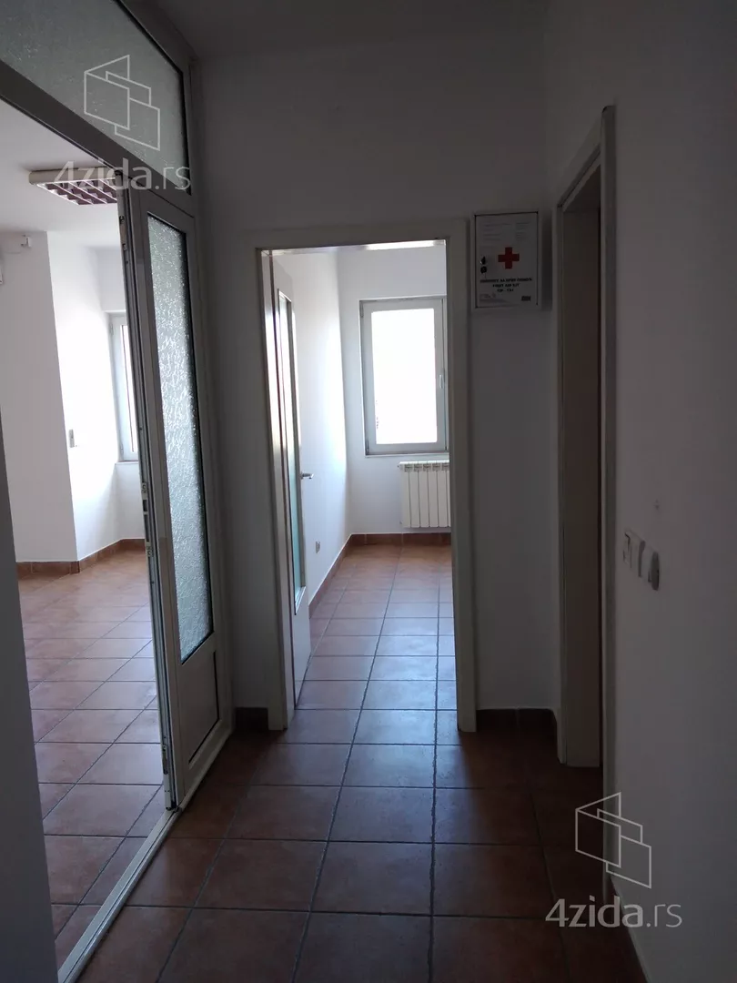 Kancelarija | 4zida