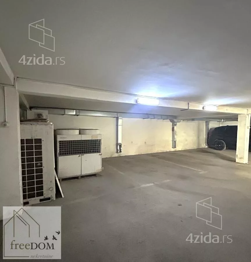Garaža/Parking | 4zida