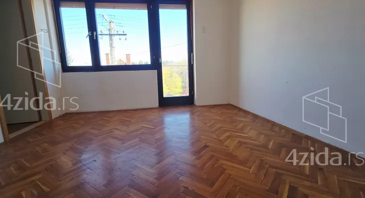 4-etažna kuća | 4zida