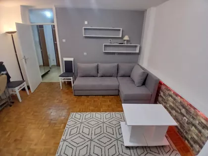 Bulevar Cara Lazara | 4zida.rs