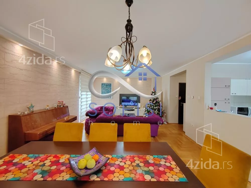 Četvorosoban stan | 4zida