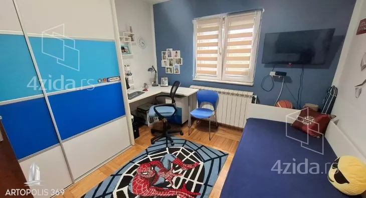 3-etažna kuća | 4zida