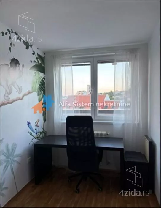 Troiposoban stan | 4zida