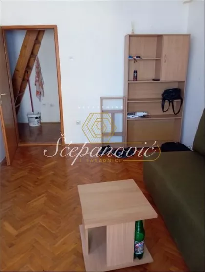Železnička stanica | 4zida.rs