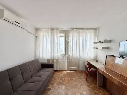 Sava Burića | 4zida.rs