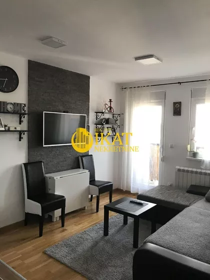 Vojvode Vlahovića | 4zida.rs