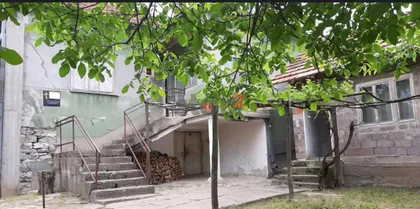 Crveni Krst | 4zida.rs