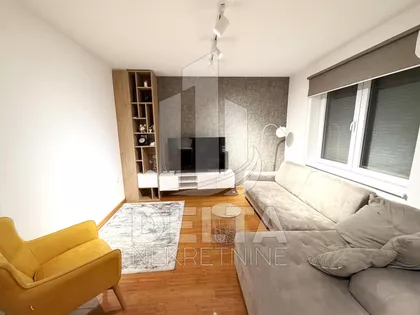 Studenička | 4zida.rs