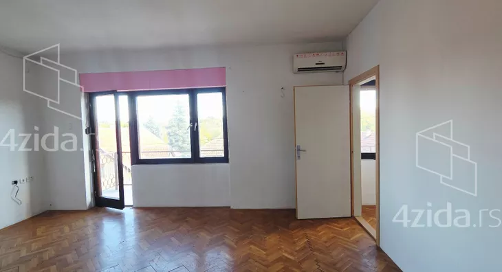 4-etažna kuća | 4zida