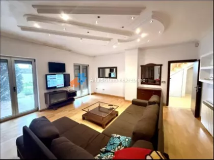 Surčin (mesto) | 4zida.rs