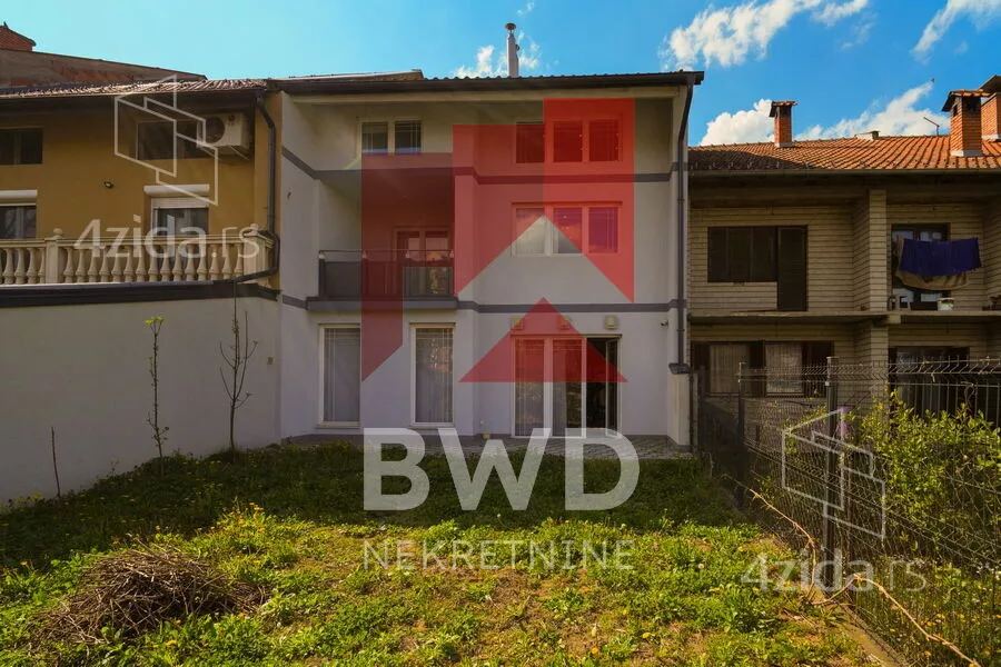 3-etažna kuća | 4zida