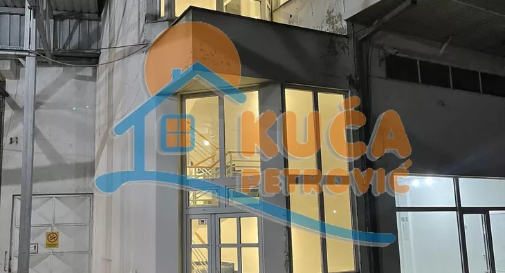 Lokal | 4zida