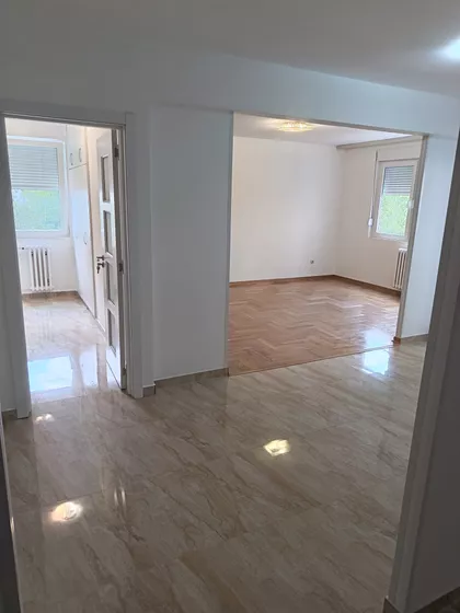 Trgovačka 32 | 4zida.rs