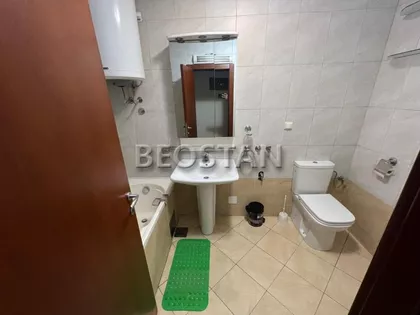 Hadži-Đerina | 4zida.rs