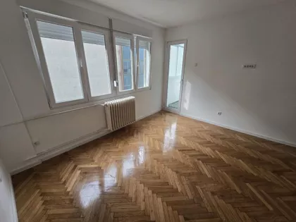 Cara Dušana | 4zida.rs