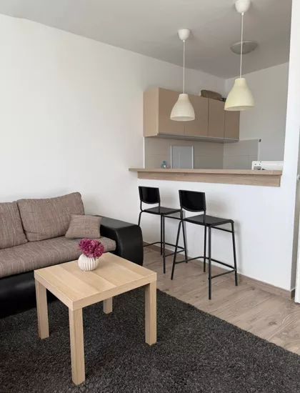 Teslino Naselje | 4zida.rs