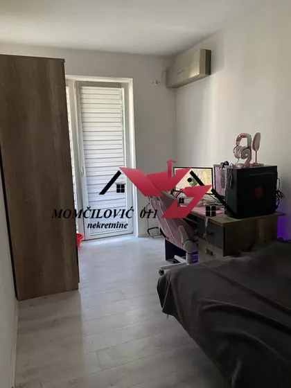 Dušana Radovića | 4zida.rs