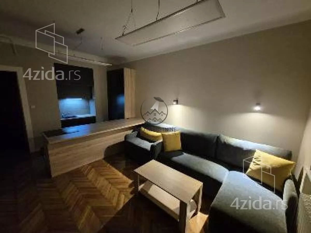 Garsonjera | 4zida