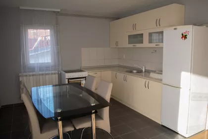 Tomasa Mana | 4zida.rs