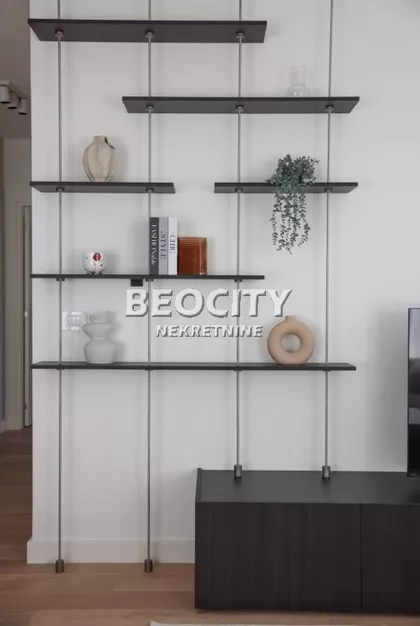 BW Eterna | 4zida.rs