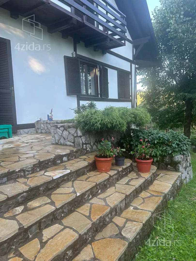 6-etažna kuća | 4zida