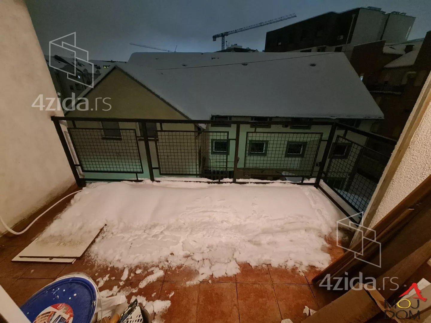 Jednoiposoban stan | 4zida