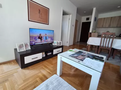 Banatić | 4zida.rs