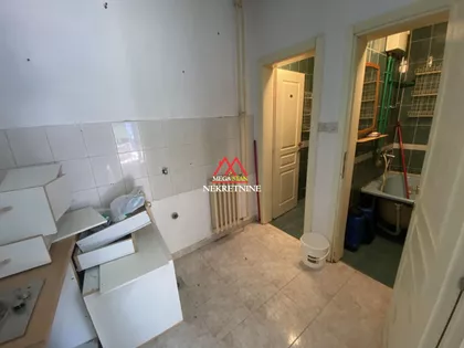 Pavla Papa | 4zida.rs