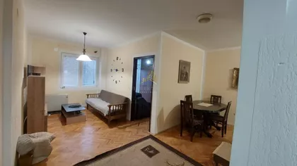 Vlado Jurić | 4zida.rs