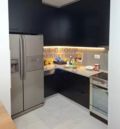 Bulevar Patrijarha Pavla (Somborski Bulevar) | 4zida.rs