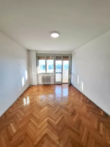 27. marta | 4zida.rs