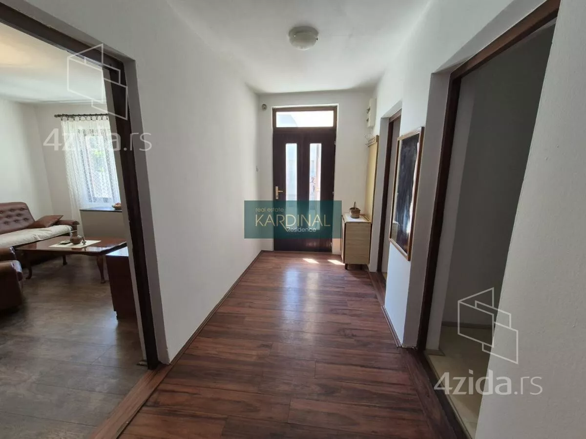 Kuća | 4zida