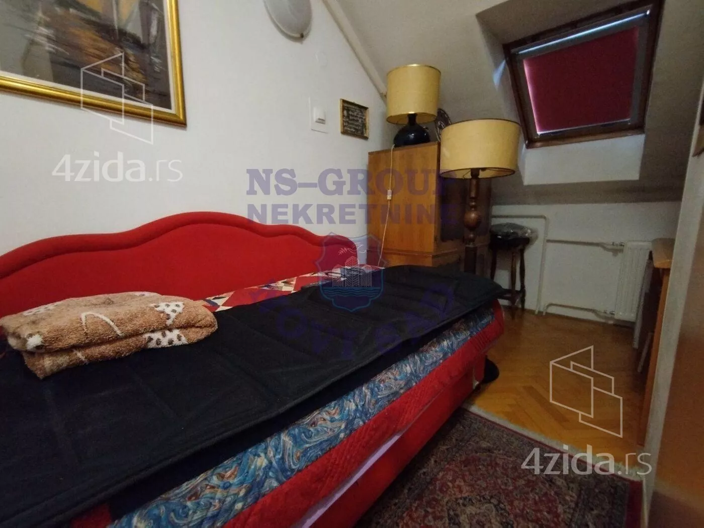 Troiposoban stan | 4zida