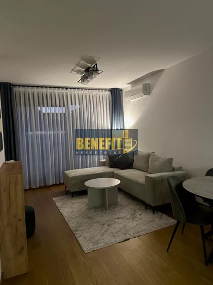 Gradska Bolnica | 4zida.rs