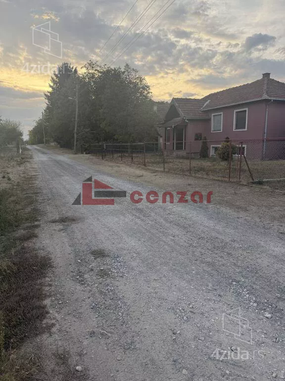 Plac | 4zida