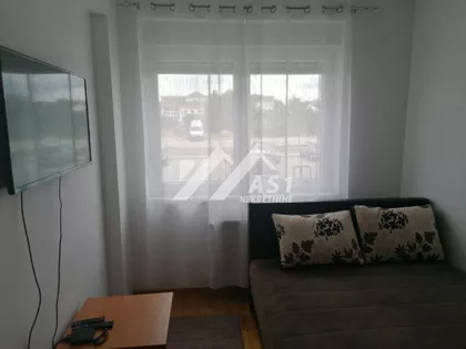 Lenke Dunđerski | 4zida.rs