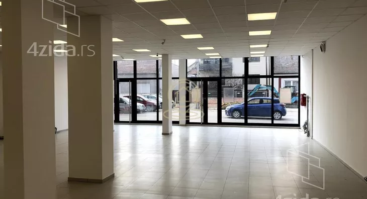 Poslovni prostor | 4zida