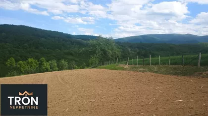 Okolne lokacije | 4zida.rs
