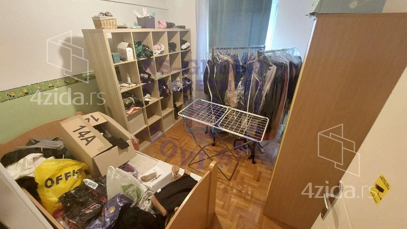 Petosoban stan | 4zida