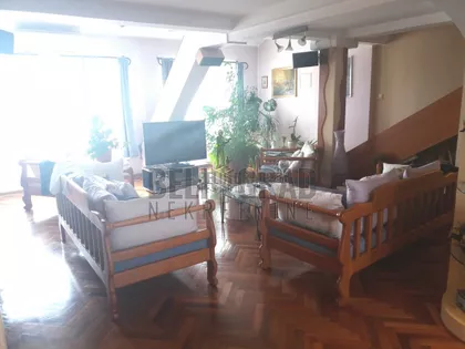 22.oktobra | 4zida.rs