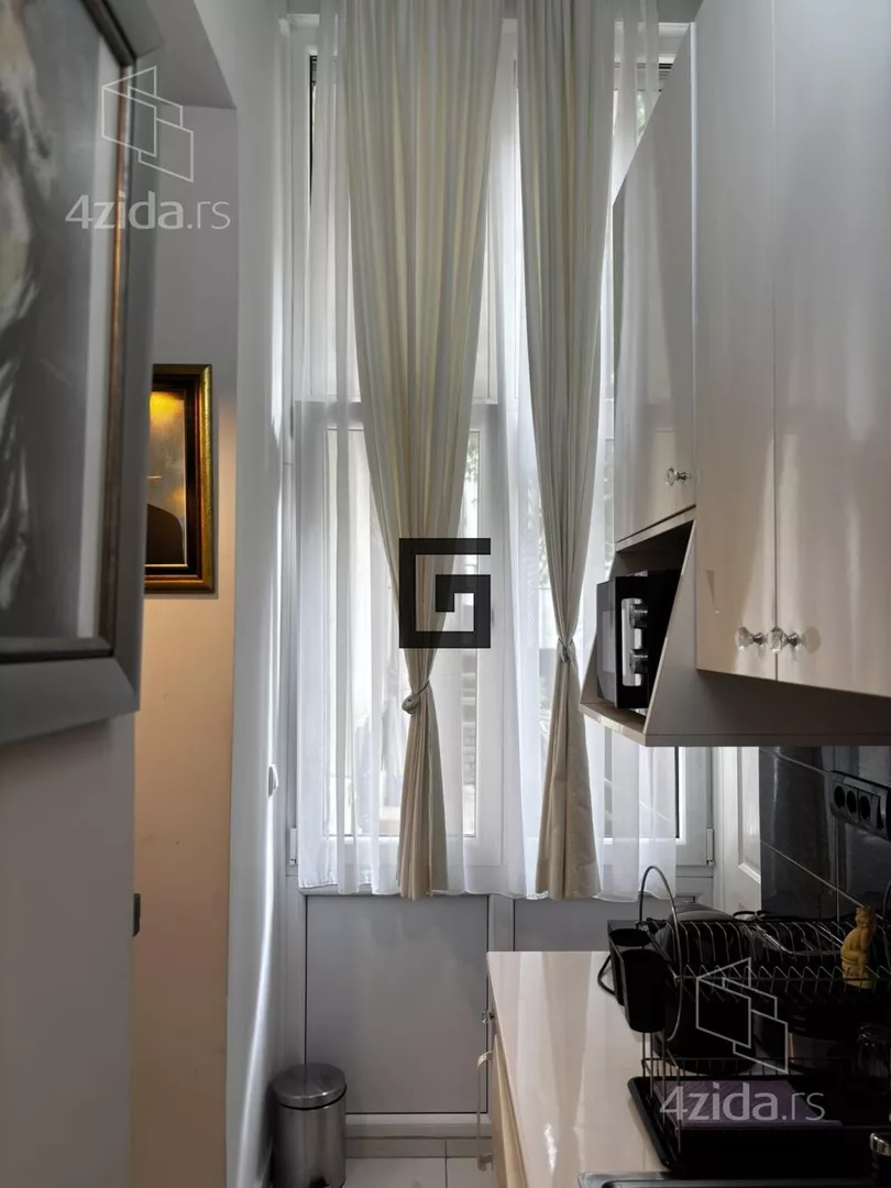 Garsonjera | 4zida