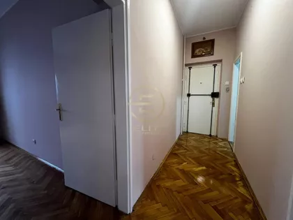 Stari Grad | 4zida.rs