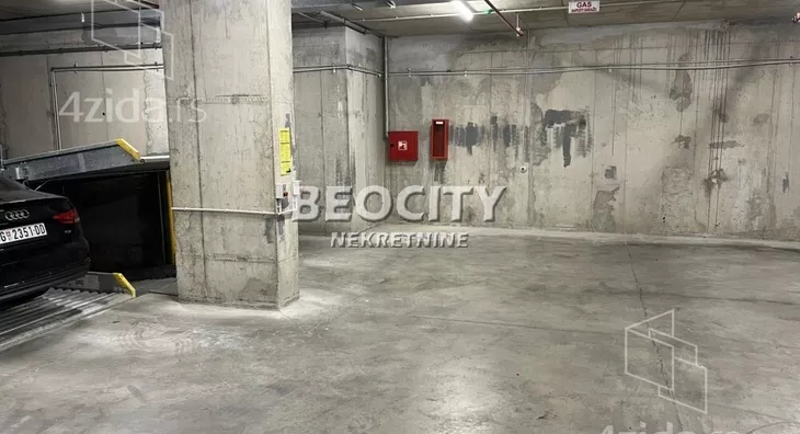 Garaža/Parking | 4zida