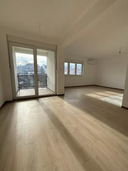 Gradske lokacije | 4zida.rs