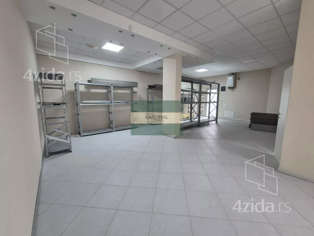 Poslovni prostor | 4zida