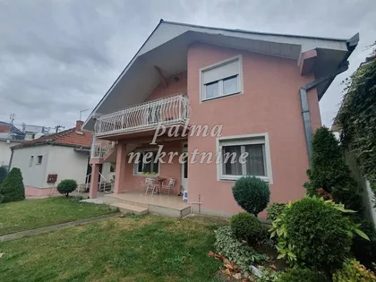 Vašarište | 4zida.rs