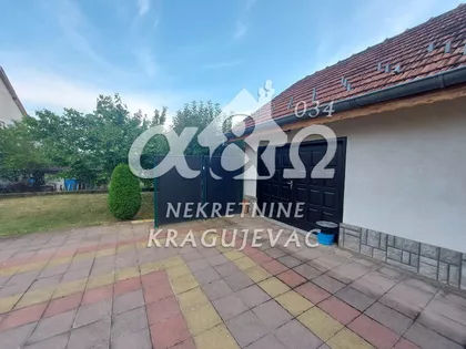Korićani | 4zida.rs