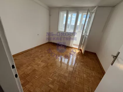 Železnička stanica | 4zida.rs