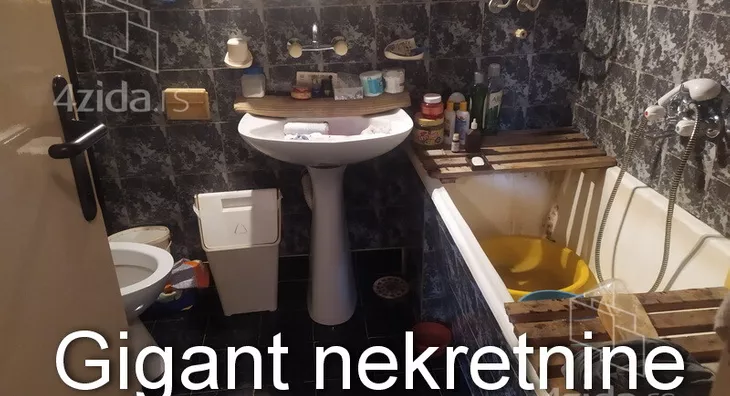 Troiposoban stan | 4zida
