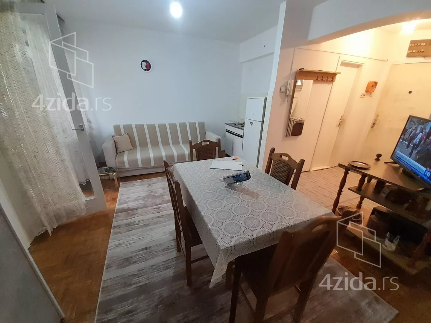 Garsonjera | 4zida